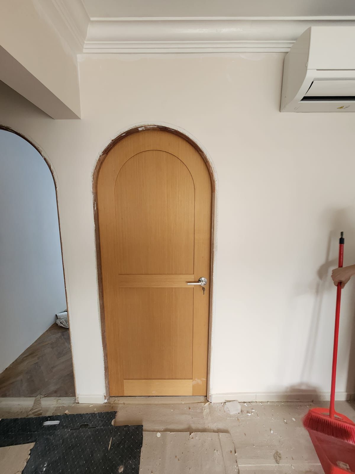 Nyatoh Ply Arch Door